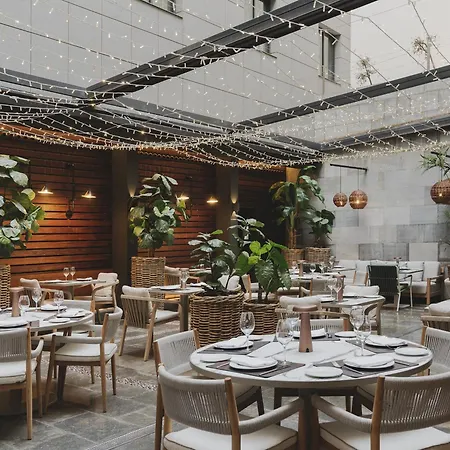 Hotel Catalonia Molina Lario 4*